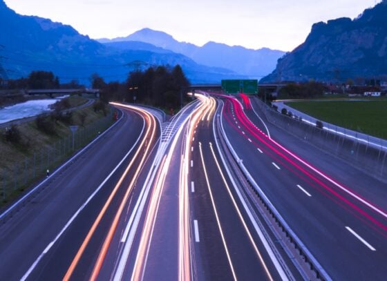 Csi25 Sstory Autobahnbild