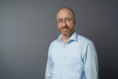 8 CSI Consulting R Grau 105127 P F Web